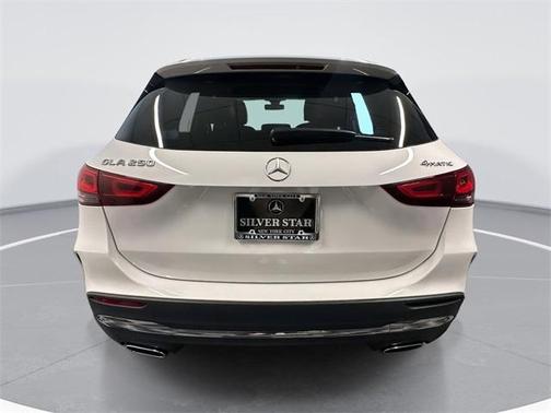 2022 Mercedes-Benz GLA 250 Base 4MATIC