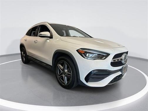 2022 Mercedes-Benz GLA 250 Base 4MATIC