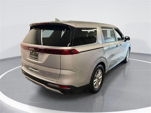 2022 Kia Carnival LXS