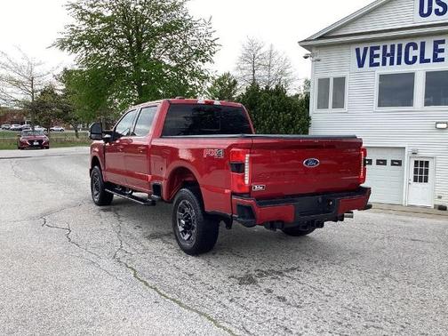 RAPID RED 2024 Ford F-250 LARIAT