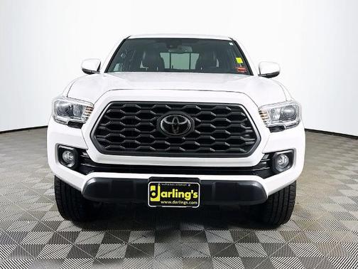 White 2020 Toyota Tacoma SR5
