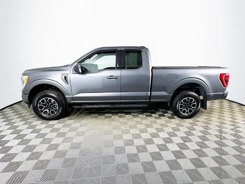 CARBONIZED GRAY METALLIC 2021 Ford F-150 XLT