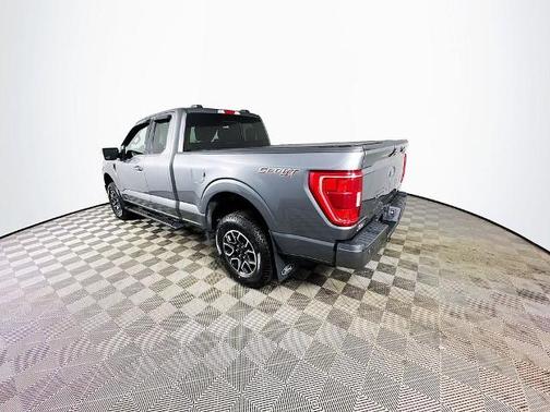 CARBONIZED GRAY METALLIC 2021 Ford F-150 XLT