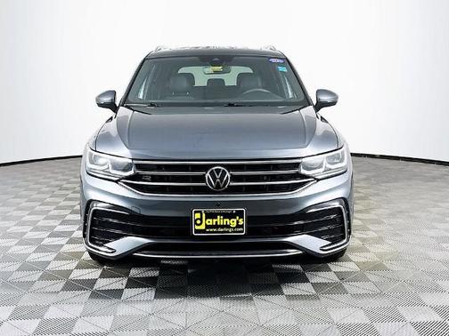 Platinum Gray Metallic 2022 Volkswagen Tiguan 2.0T SEL R-LINE