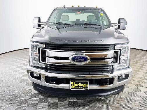 MAGNETIC 2019 Ford F-250 XLT