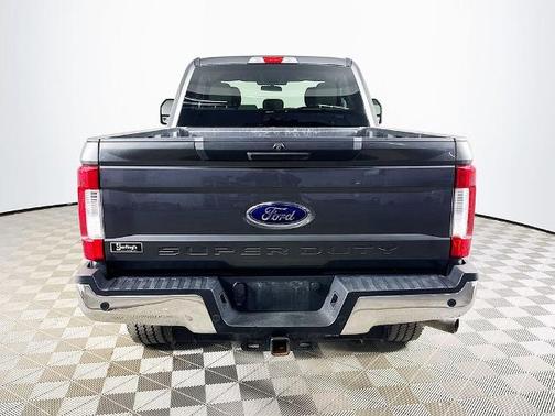 MAGNETIC 2019 Ford F-250 XLT