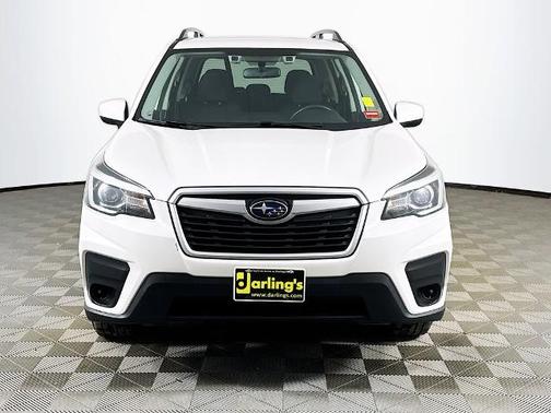 Crystal White Pearl 2019 Subaru Forester PREMIUM