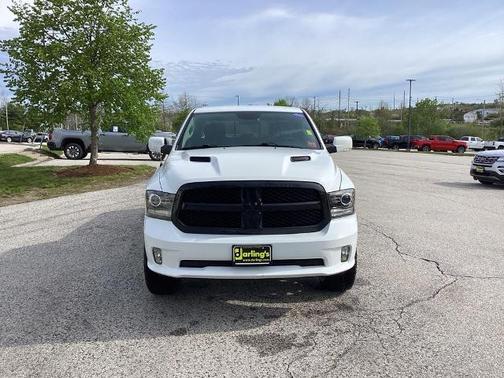 Bright White Clearcoat 2017 RAM 1500 SPORT