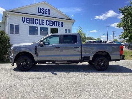 CARBONIZED GRAY 2024 Ford F-250 XL