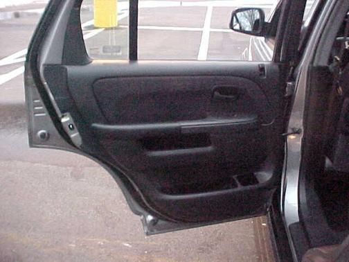 Photo 5 of 30 of 2006 Honda CR-V LX