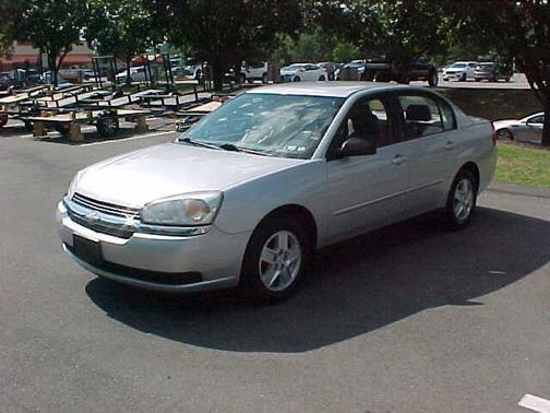 Photo 4 of 26 of 2005 Chevrolet Malibu LS
