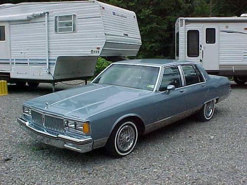 Blue 1986 Pontiac Parisienne Base 4dr Sedan