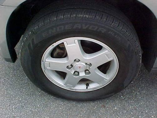Pewter 2006 Pontiac Torrent Base