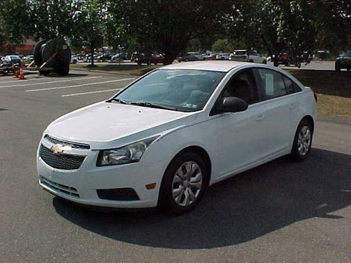2013 Chevrolet Cruze LS