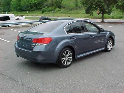 2014 Subaru Legacy Base