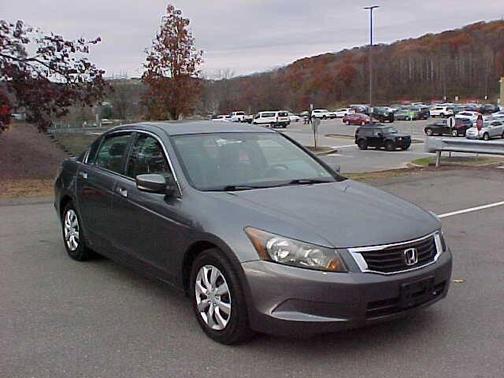 2010 Honda Accord LX 4dr Sedan 5A