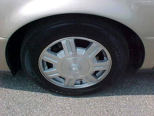 2005 Cadillac DeVille Base
