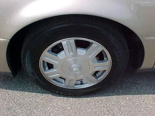 2005 Cadillac DeVille Base