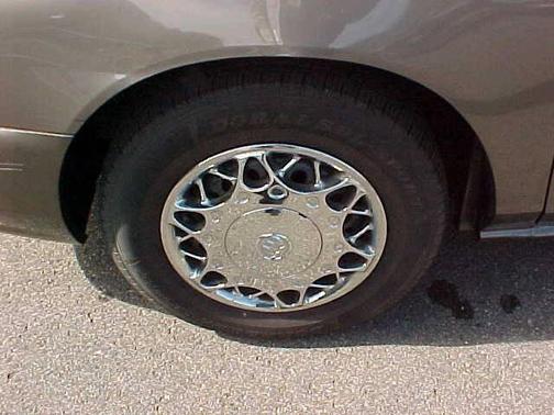 2004 Buick Century Custom 4dr Sedan