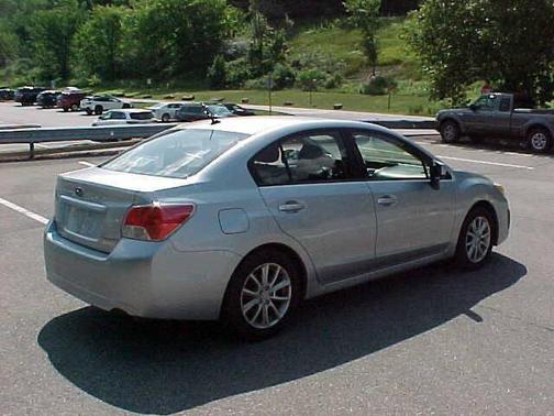 Silver 2014 Subaru Impreza 2.0i Premium