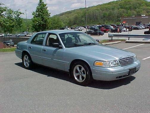Blue 2007 Ford Crown Victoria LX