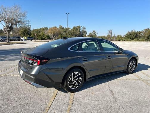 2026 Hyundai SONATA Hybrid Blue