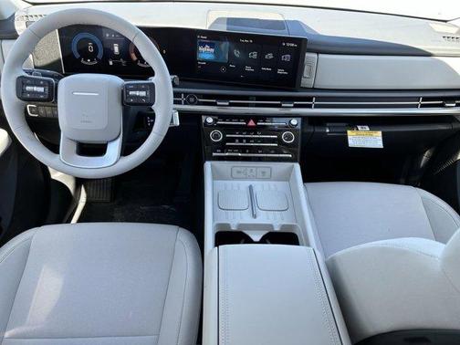 2025 Hyundai SANTA FE SE