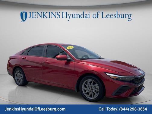 Red 2024 Hyundai ELANTRA SEL