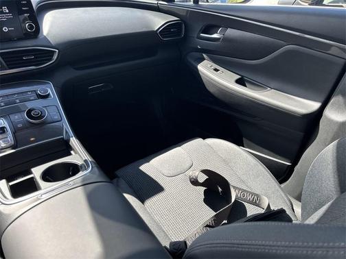 2023 Hyundai SANTA FE SE