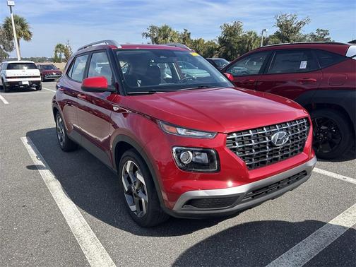 2023 Hyundai VENUE SEL