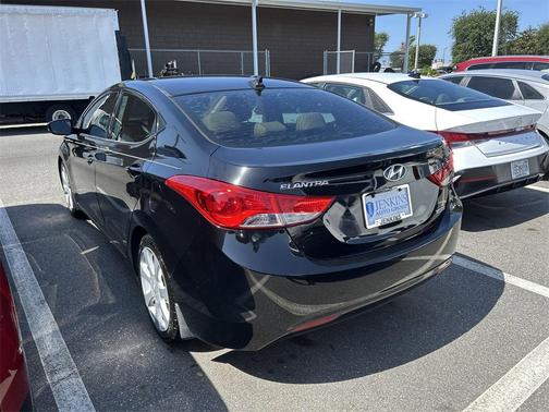 2013 Hyundai ELANTRA Limited