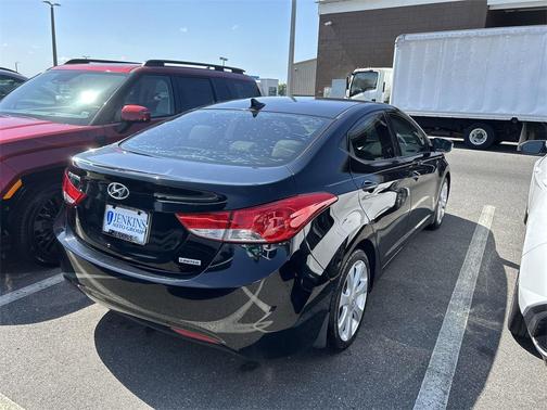 2013 Hyundai ELANTRA Limited