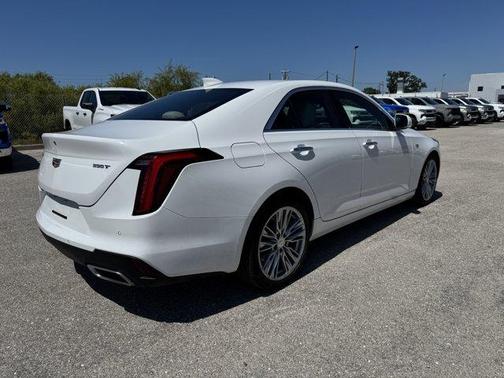 2024 Cadillac CT4 Premium Luxury
