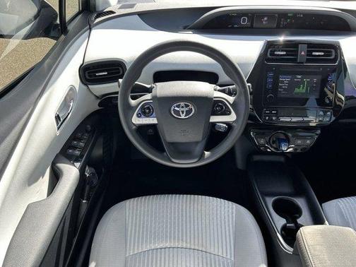 2016 Toyota Prius Four