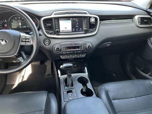 2019 Kia Sorento SX