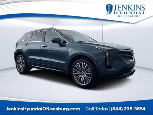 2024 Cadillac XT4 Premium Luxury