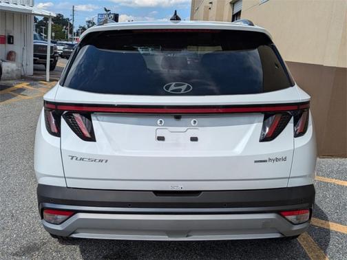 2025 Hyundai TUCSON Hybrid Limited