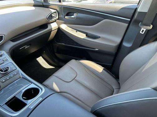 2022 Hyundai SANTA FE HEV Limited