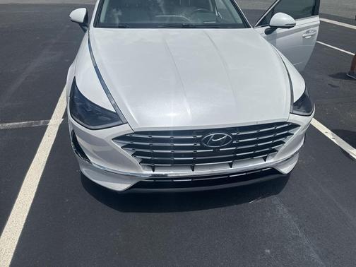 2021 Hyundai SONATA Hybrid Limited