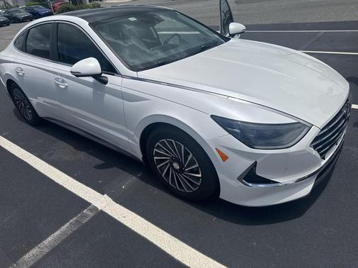 2021 Hyundai SONATA Hybrid Limited