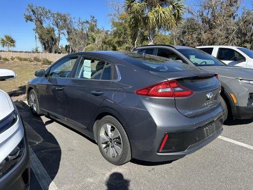 2019 Hyundai IONIQ Plug-In Hybrid Limited