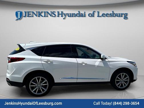 White 2024 Acura RDX Technology Package