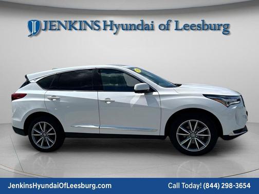 White 2024 Acura RDX Technology Package