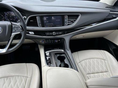 2022 Buick Enclave Avenir