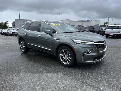 2022 Buick Enclave Avenir