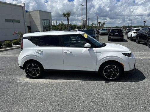2023 Kia Soul EX