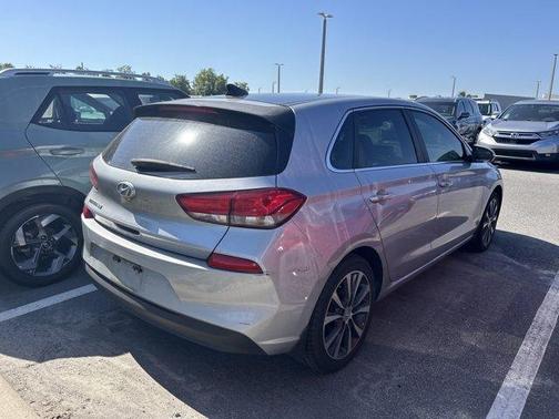2020 Hyundai Elantra GT Base