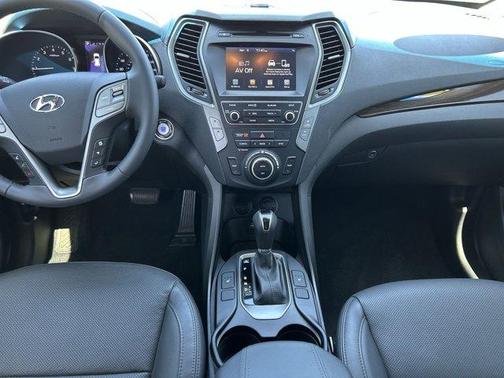 2017 Hyundai Santa Fe Sport 2.0L Turbo