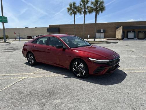 2025 Hyundai ELANTRA HEV SEL Sport