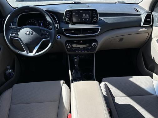 2020 Hyundai TUCSON Sport